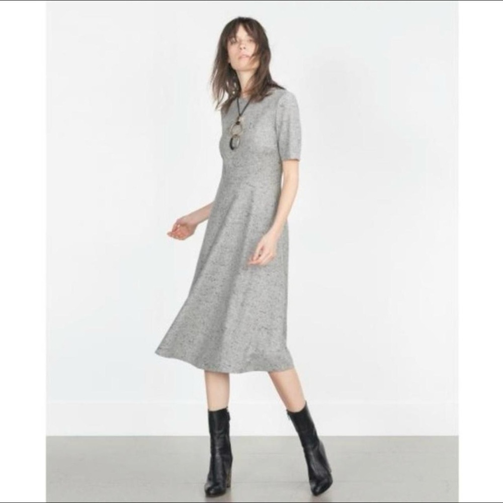 Zara Gray A-Line Midi Dress with 3/4 Sleeves
